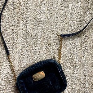 Michael kors crossbody